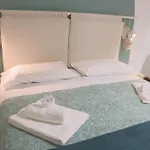 Bed & Breakfast Casale Trifoglio 3*