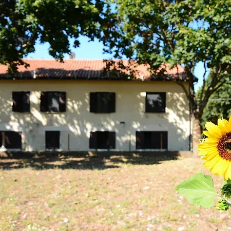 Casale Trifoglio 3*
