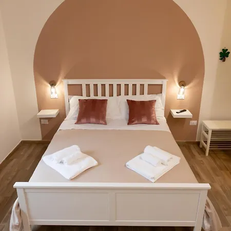 Casale Trifoglio 3*
