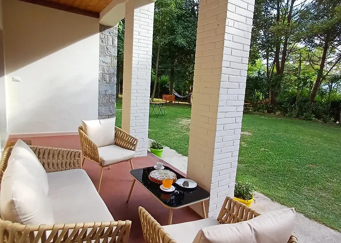 לינה וארוחת בוקר Casale Trifoglio 3*